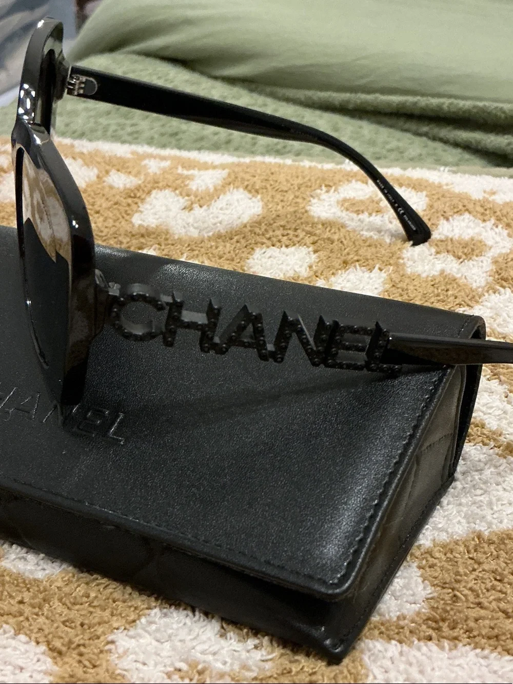 CHANEL Black Cat-Eye Sunglasses with Black Case